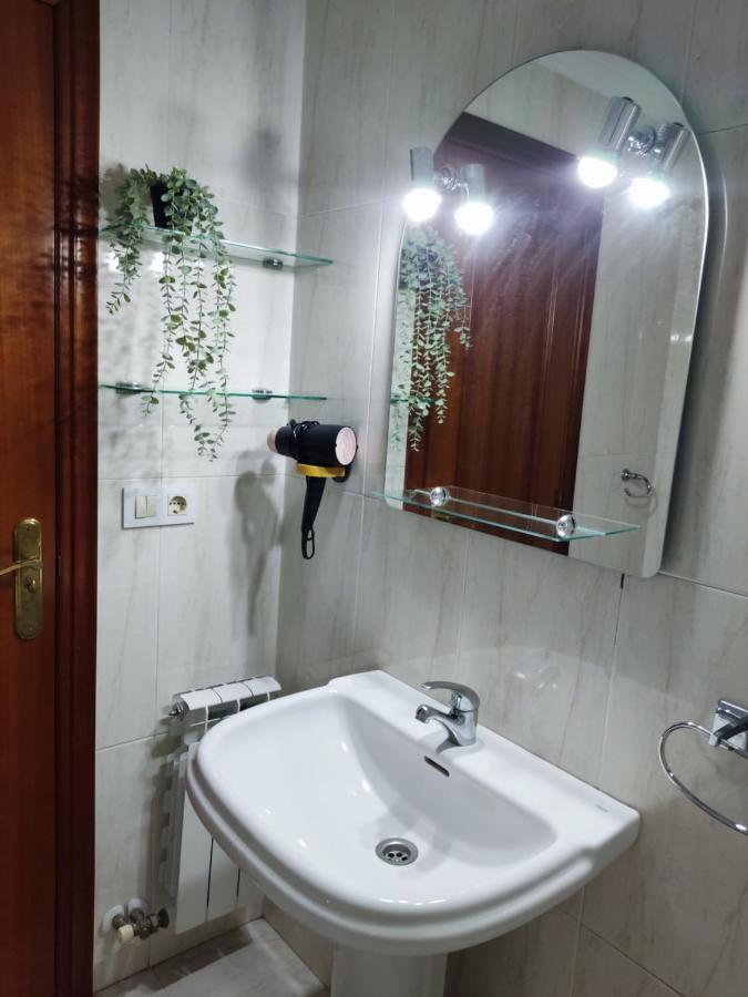 Apartamento Parking Gratis, Centrico Y Acogedor Vigo Exterior foto